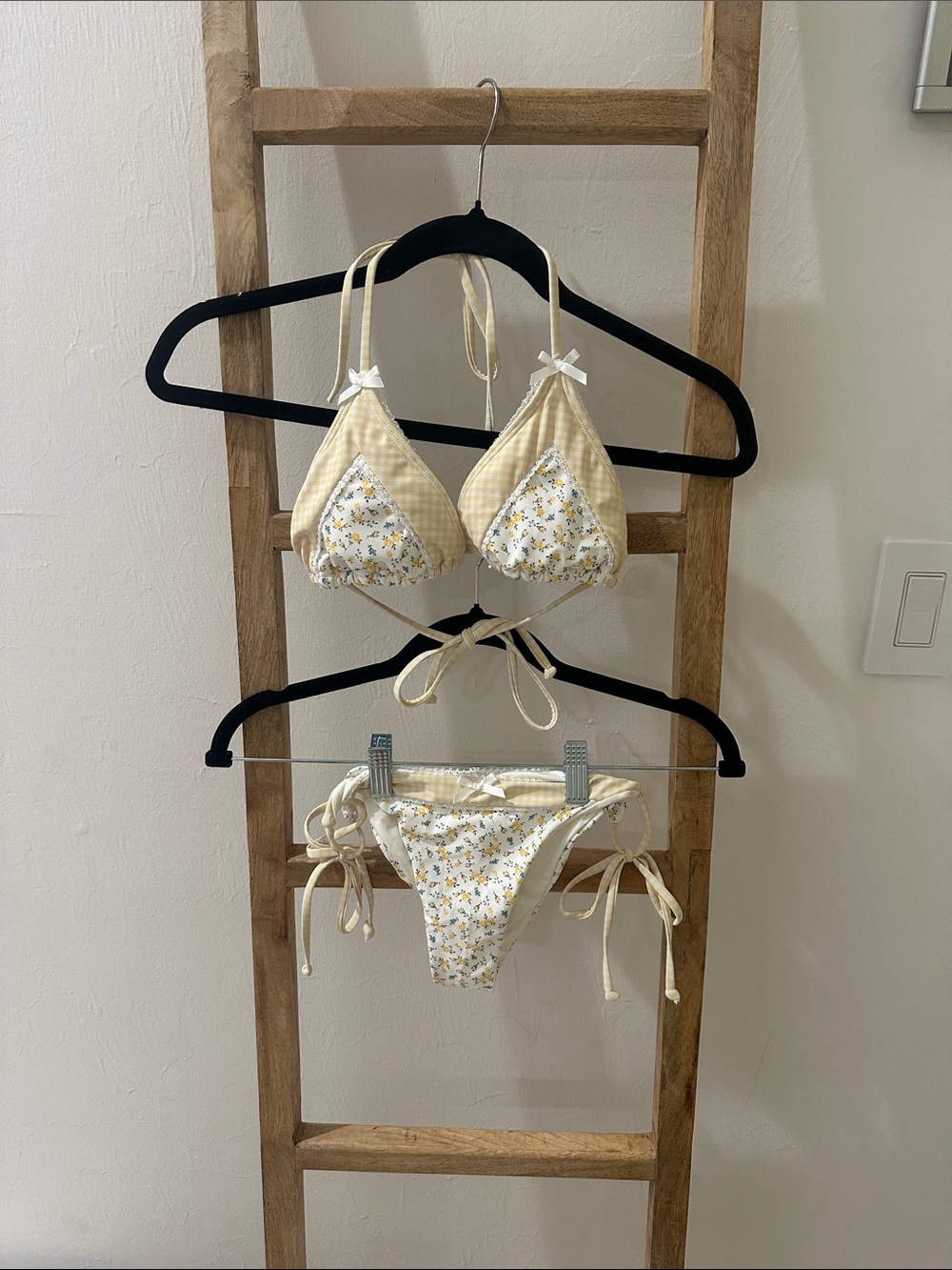 Altar'd State Yellow Cream Floral Tie-Side Bikini